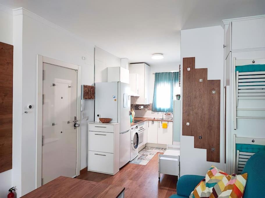 Appartement Bright And Quiet In *